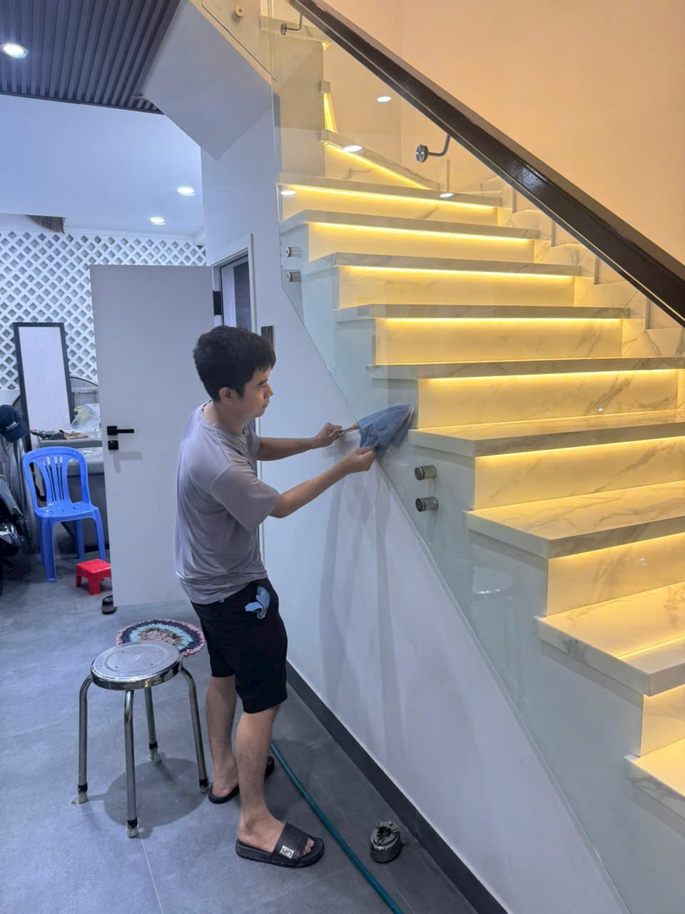 Vệ Sinh Công Nghiệp Quận 4 TPHCM