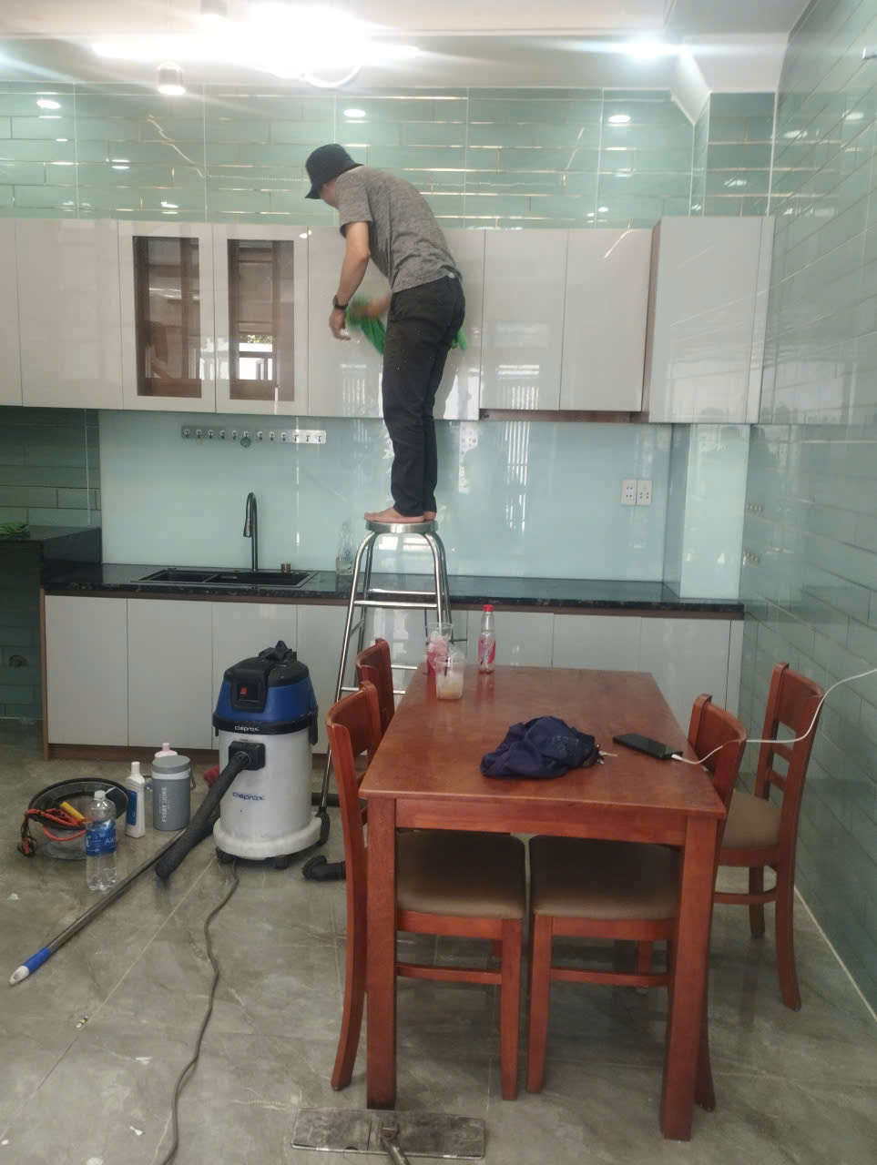 Dịch Vụ Vệ Sinh Căn Hộ Quận Tân Bình | Nhanh – Sạch – Giá Tốt