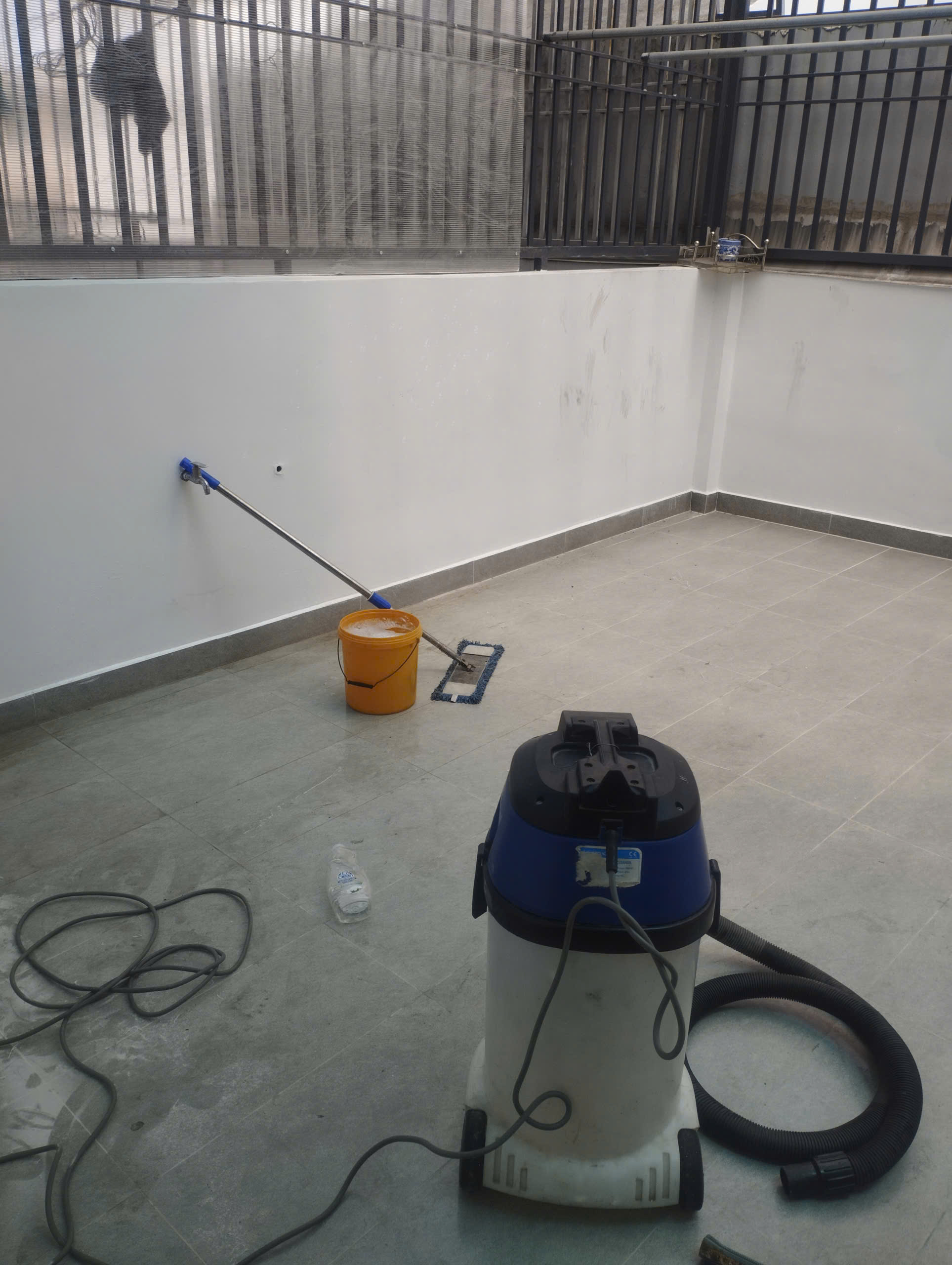 Dịch Vụ Vệ Sinh Nhà Cửa Quận 4 Uy Tín – Giá Rẻ 24/7