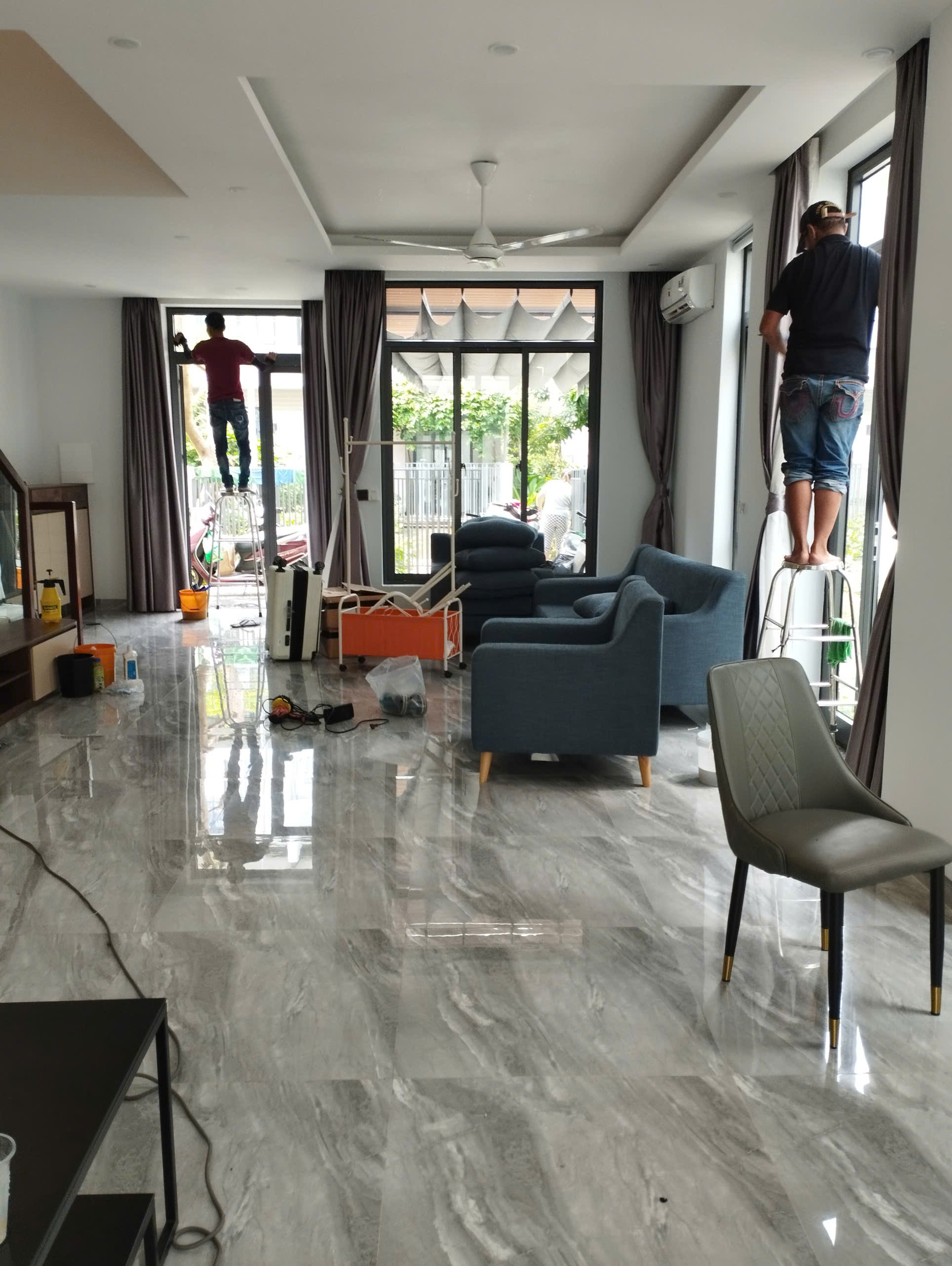 Dịch Vụ Vệ Sinh Chuyên Nghiệp Quận Gò Vấp | Nhanh & Uy Tín