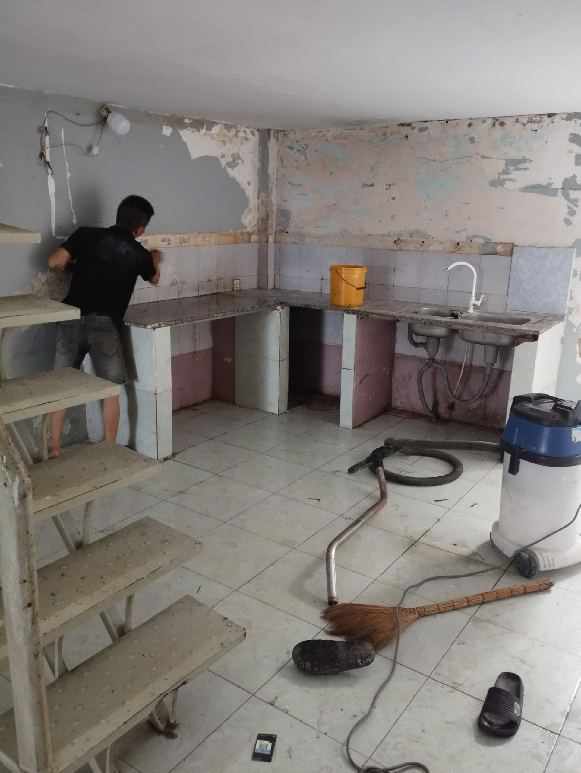 Dịch Vụ Vệ Sinh Chuyên Nghiệp Quận 10 | Uy Tín – Nhanh Chóng – Giá Tốt Nhất