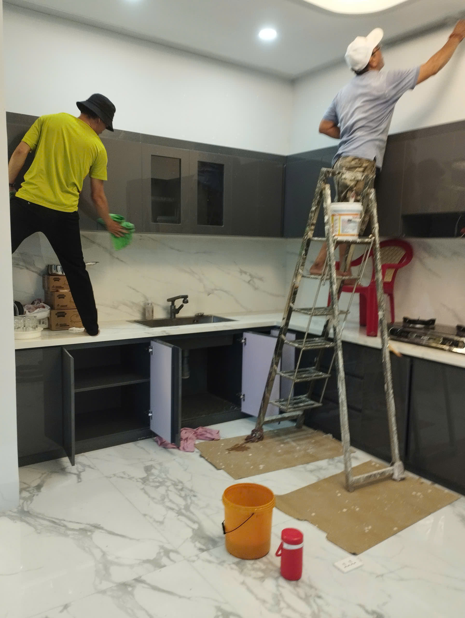 Dịch Vụ Vệ Sinh Chuyên Nghiệp Quận 6 | Uy Tín - Chất Lượng - Giá Rẻ