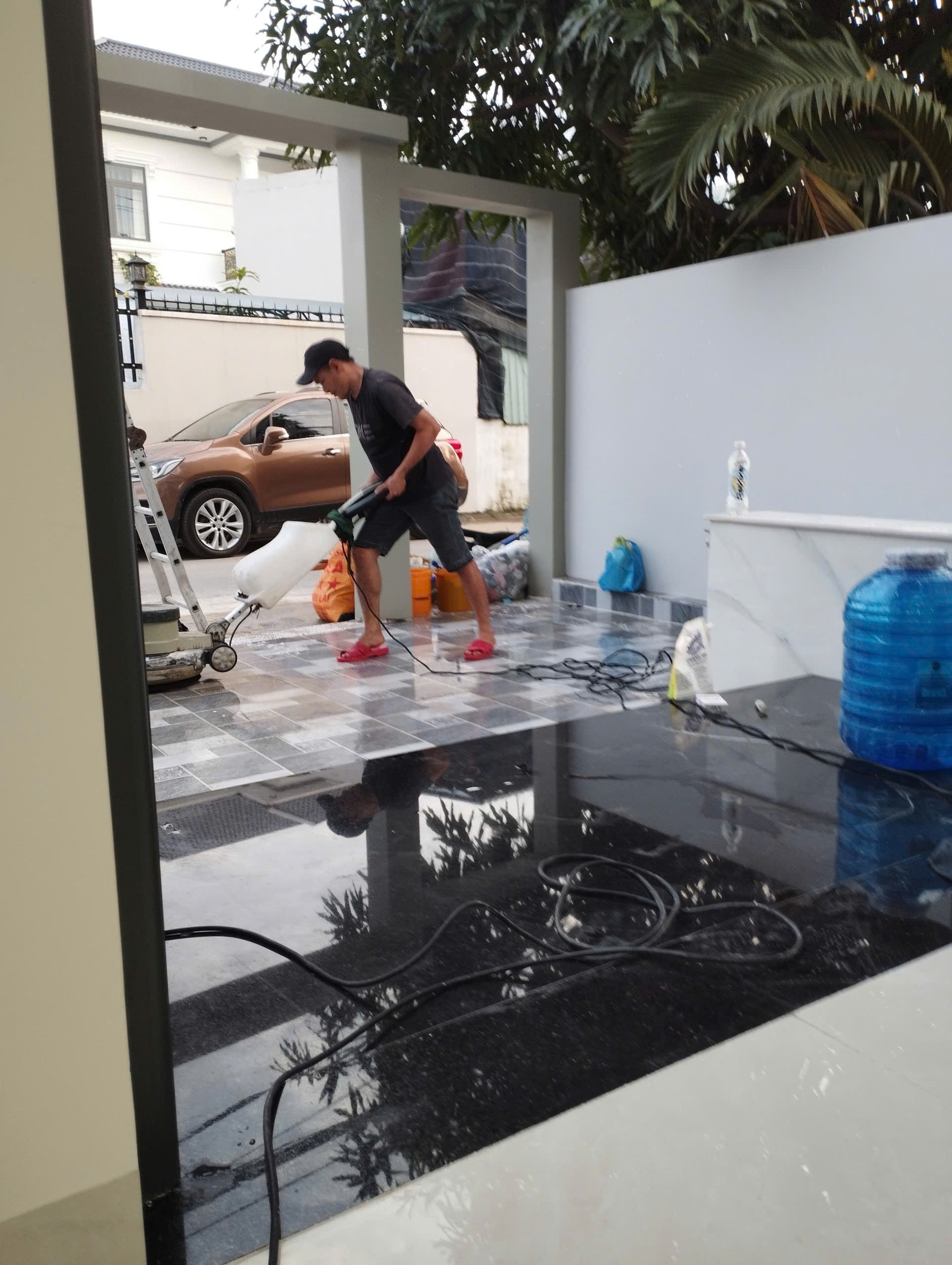 Dịch Vụ Vệ Sinh Nhà Sau Xây Dựng Quận 4 Uy Tín – Sạch 100% Chỉ Trong 1 Ngày