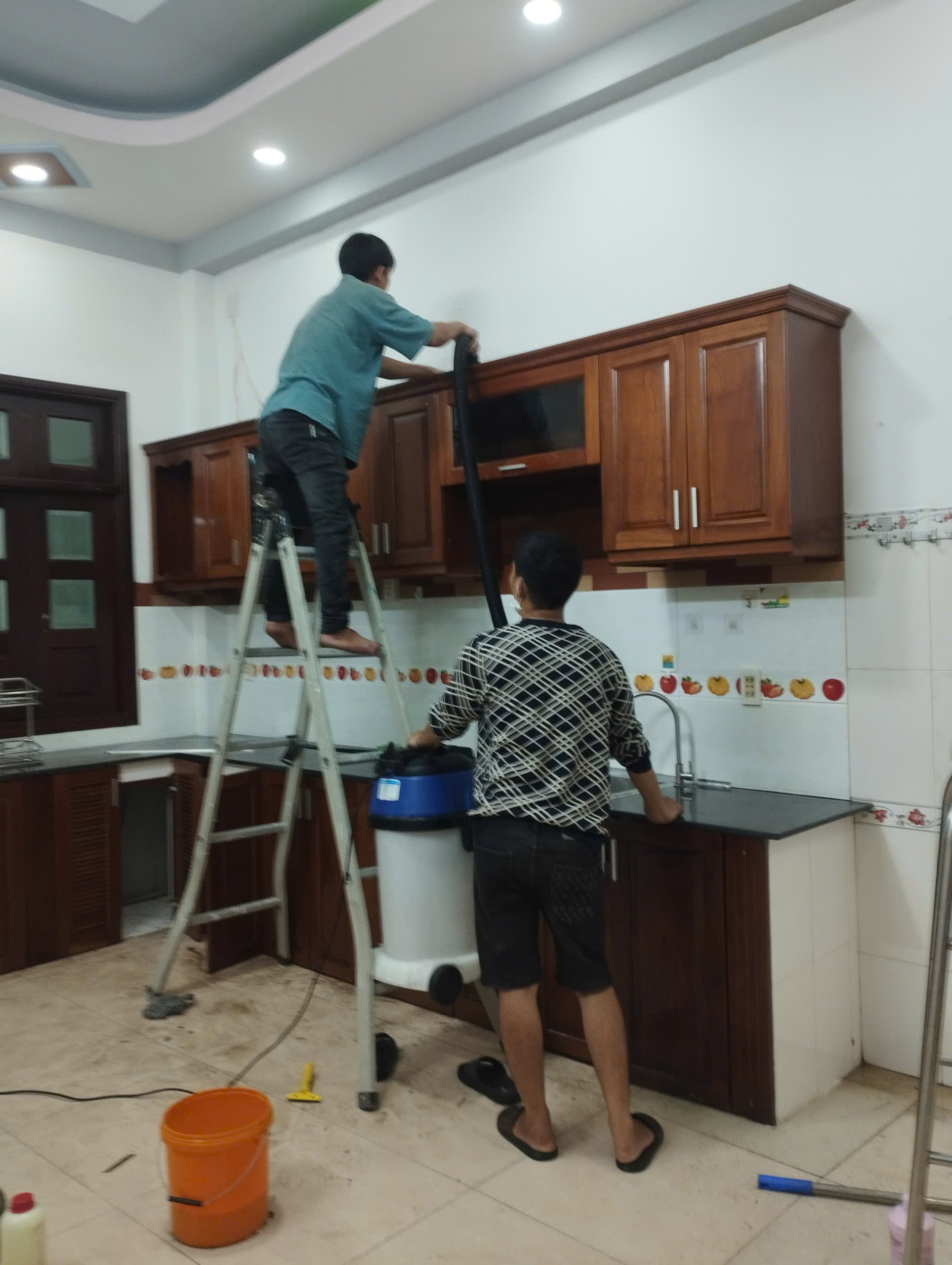 Vệ Sinh Nhà Trọn Gói Quận Bình Thạnh – Sạch sâu, nhanh chóng, giá rẻ